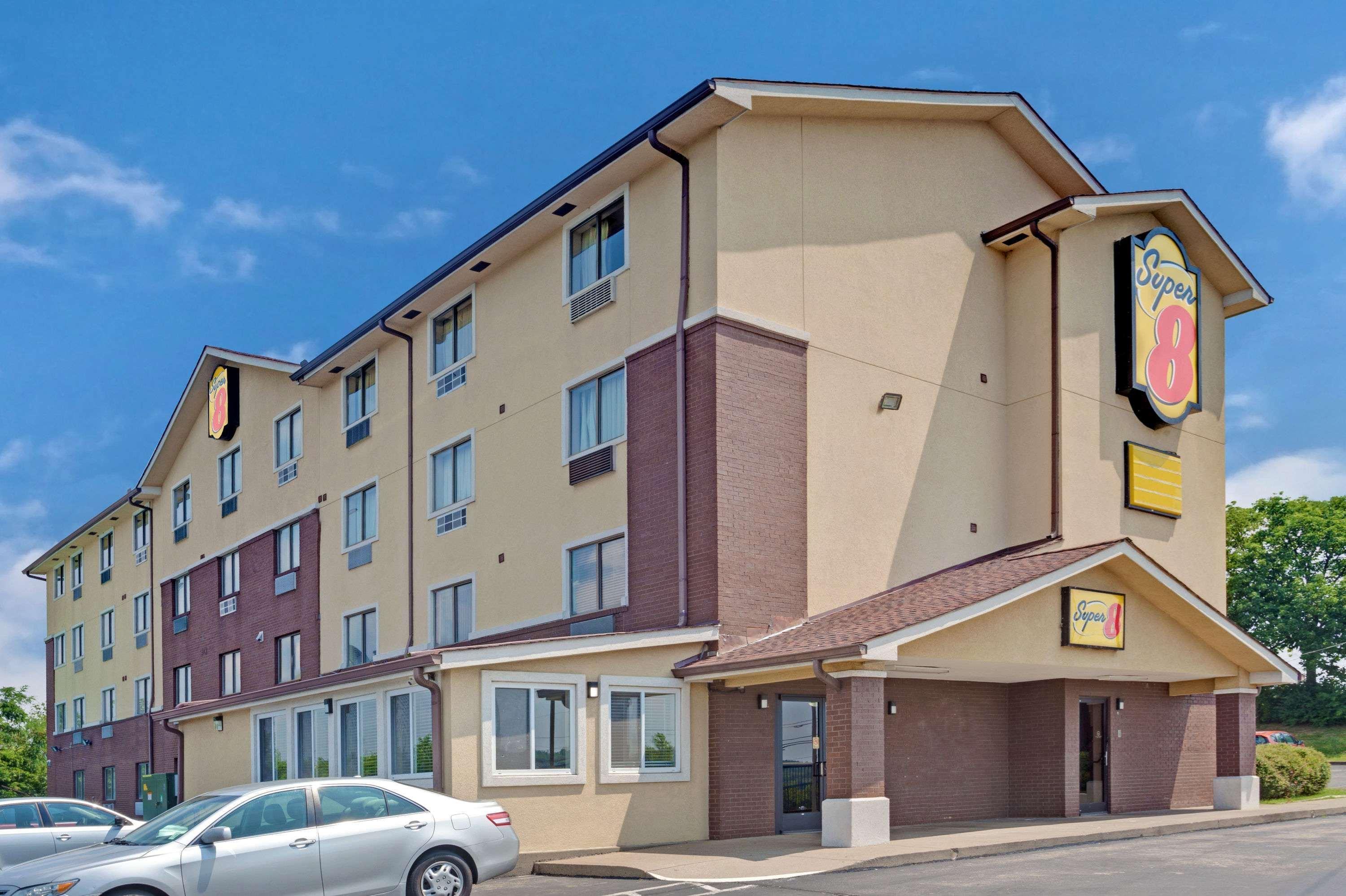 Super 8 By Wyndham Nashville/ Dntn/ Opryland Area Exterior photo
